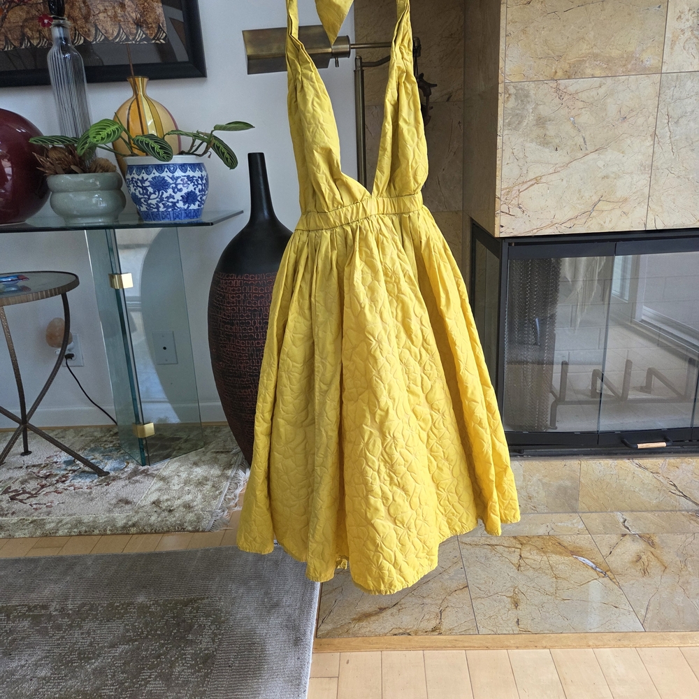Elegant Yellow Backless Dress